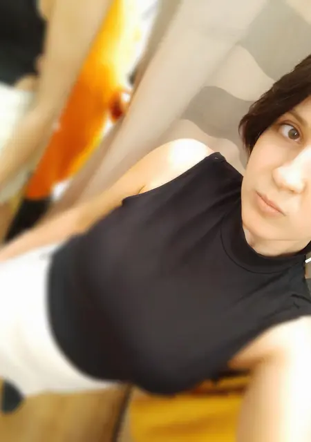 Александра из Екатеринбурга, мне 32, познакомлюсь для приятного времяпровождения