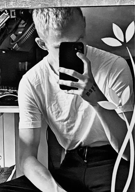 Миша из Пензы, мне 20, познакомлюсь на одну ночь