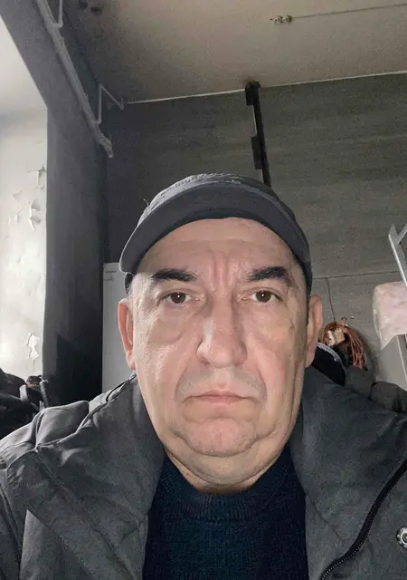 Вадим из Люберец, ищу на сайте открытые отношения