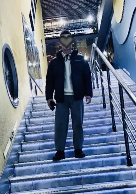 Дмитрий из Саяногорска, мне 23, познакомлюсь для постоянных отношений