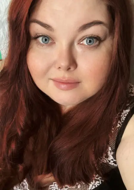 Я Виктория, 30, из Новосибирска, ищу знакомства без обязательств