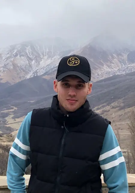 Я Кирилл, 26, из Пятигорска, ищу знакомство для открытые отношения