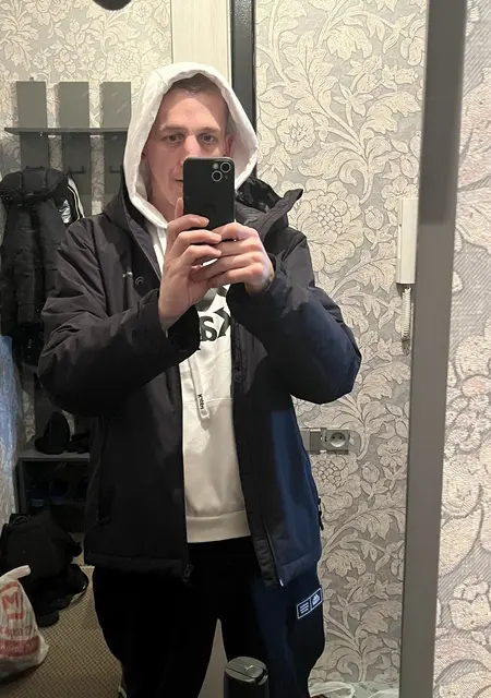 Я Артем, 36, знакомлюсь без обязательств в Санкт-Петербурге