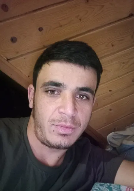 Рахим из Домодедова, мне 27, познакомлюсь для постоянных отношений