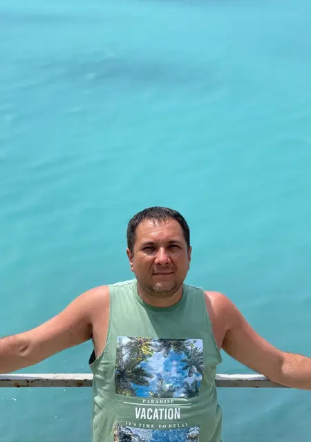 Я Вячеслав, 40, знакомлюсь без обязательств в Воронеже