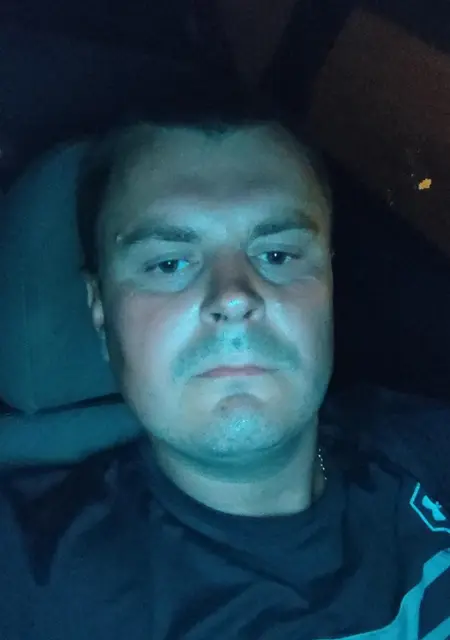 Евгений из Богучара, ищу на сайте знакомства на одну ночь