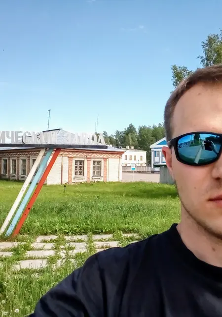 Я Виталий, 35, из Северска, ищу знакомства без обязательств