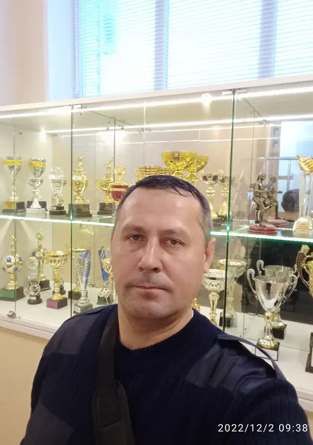 Я Виктор, 52, из Сыктывкара, ищу знакомства без обязательств