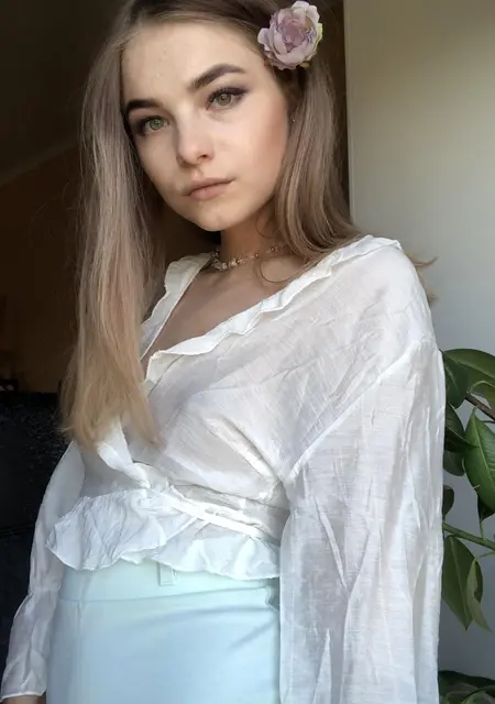 Я Джульетта, 30, из Нижнего Новгорода, ищу знакомство для совместных путешествий