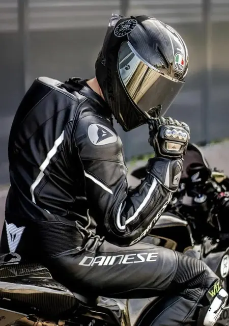 Саша из Твери, мне 39, познакомлюсь на одну ночь