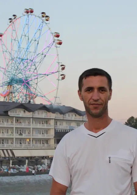 Я Алексей, 47, знакомлюсь без обязательств в Железнодорожном