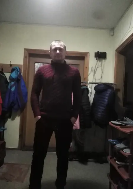 Леонид из Шостки, ищу на сайте знакомства на одну ночь