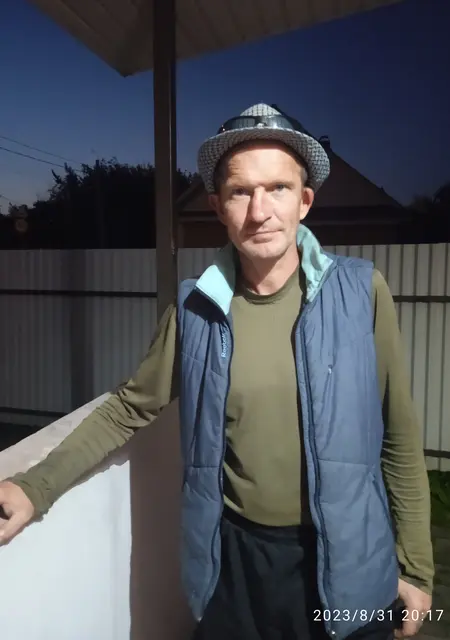 Денис из Домодедова, мне 48, познакомлюсь для постоянных отношений