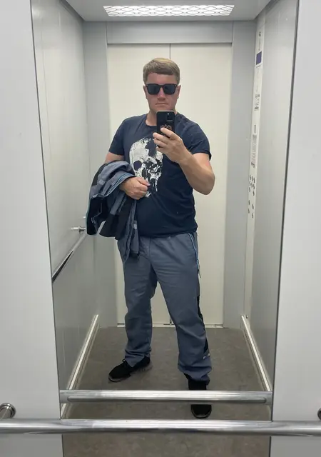 Я Сергей, 44, из Краснодара, ищу знакомство для совместных путешествий