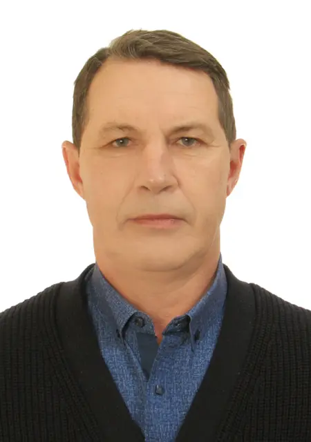 Андрей из Хабаровска, мне 55, познакомлюсь без обязательств