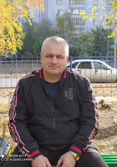 Паша из Воронежа, ищу на сайте знакомства на одну ночь