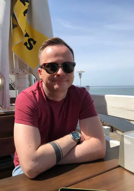 Я Александр, 39, из Калининграда, ищу знакомства без обязательств