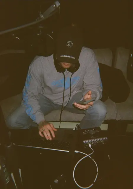 Бехруз из Апатитов, мне 28, познакомлюсь на одну ночь