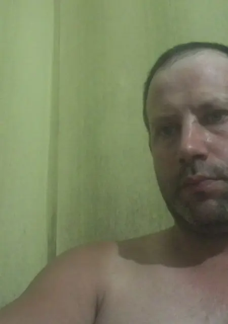 Слава из Кирова, ищу на сайте знакомства на одну ночь