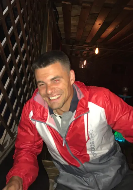 Я Сергей, 37, из Березников, ищу знакомства на одну ночь