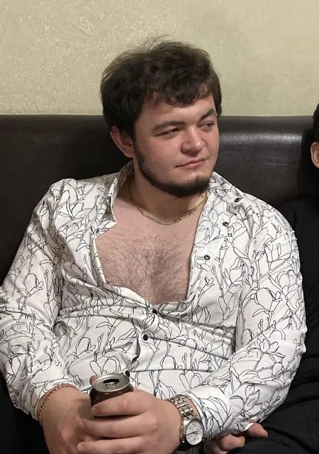 Я Алан, 30, знакомлюсь для приятного времяпровождения в Караганде