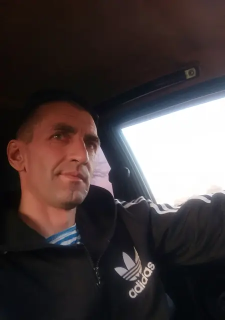 Я Див, 48, из Салавата, ищу знакомства без обязательств