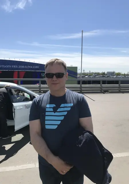 Олег из Нового Уренгоя, ищу на сайте знакомства на одну ночь