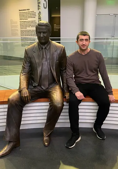 Я Владимир, 31, из Москвы, ищу знакомство для постоянных отношений