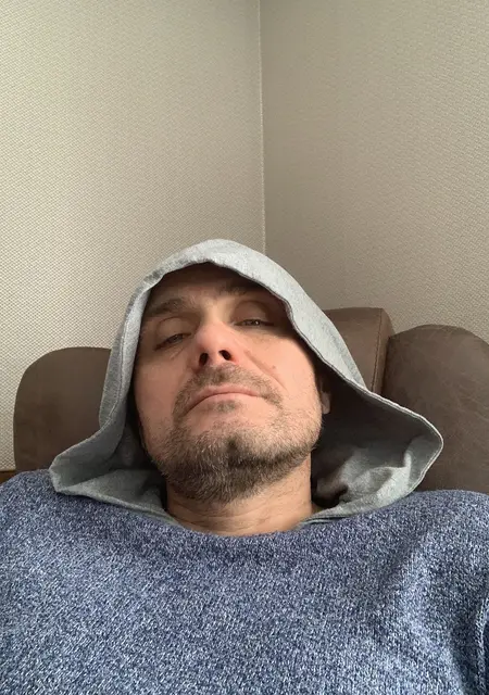 Павел из Минеральных Вод, мне 45, познакомлюсь для постоянных отношений