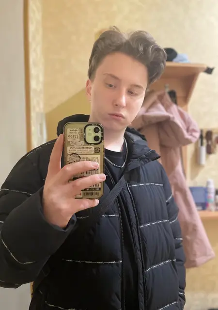 Я Александр, 20, знакомлюсь для постоянных отношений в Череповце