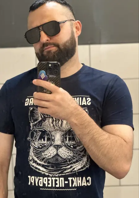 Я Алексей, 34, из Оренбурга, ищу знакомства без обязательств