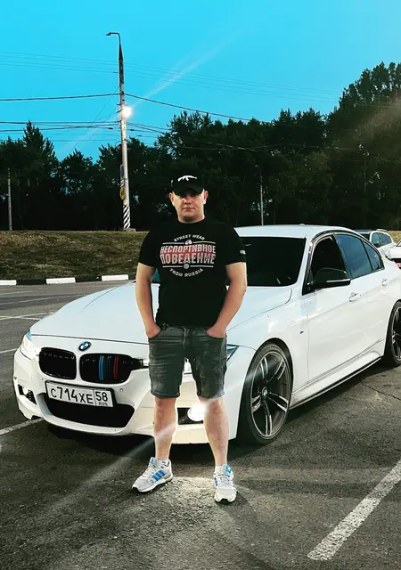 Александр из Ульяновска, мне 27, познакомлюсь на одну ночь