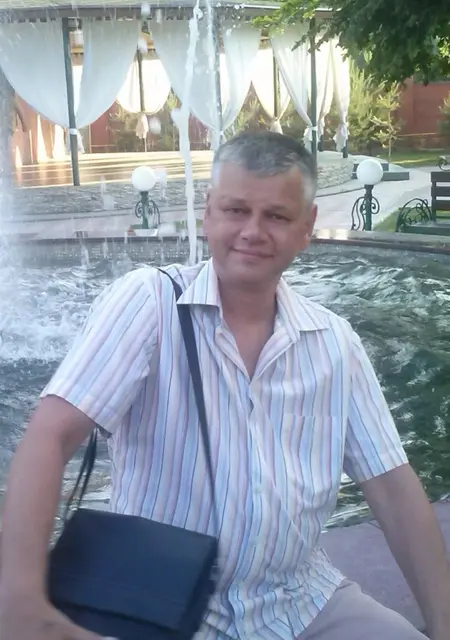 Я Аркадий, 54, из Новосибирска, ищу знакомство для общения