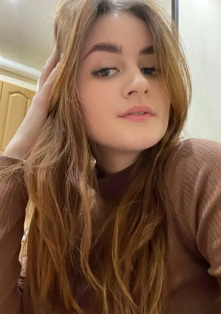 Лена из Смоленска, мне 25, познакомлюсь для вирта