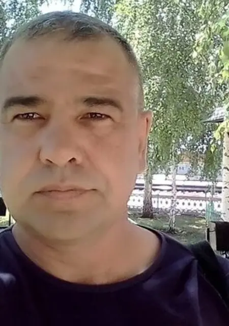 Я Михаил, 49, знакомлюсь для общения в Оренбурге