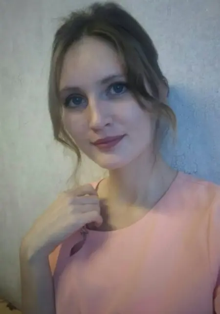 Я Полина, 25, из Глазова, ищу знакомства на одну ночь