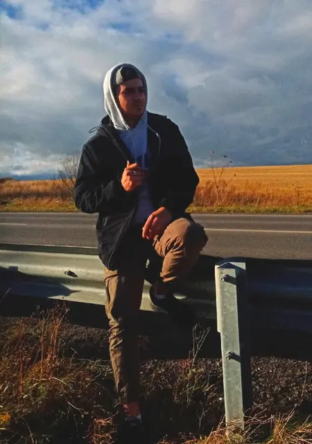 Михаил из Тулы, мне 32, познакомлюсь без обязательств