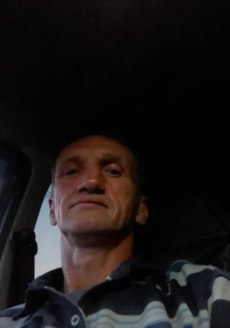 Юрий из Балакова, ищу на сайте знакомства без обязательств