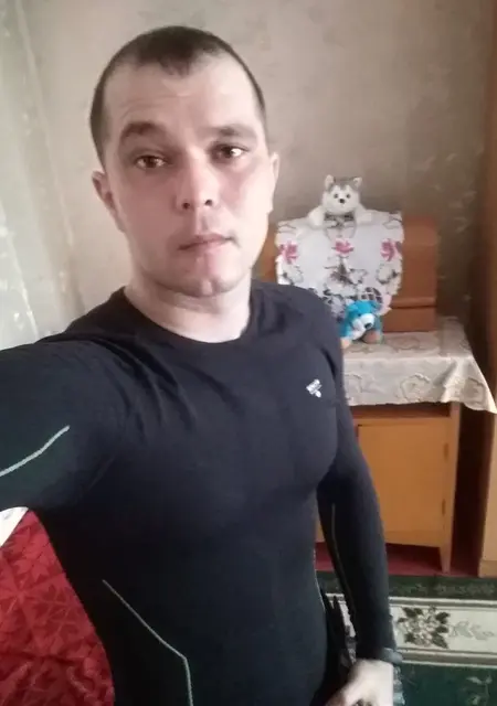 Я Илья, 33, знакомлюсь на одну ночь в Улан-Удэ