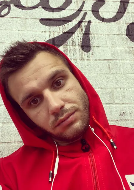 Кирилл из Тольятти, мне 31, познакомлюсь на одну ночь