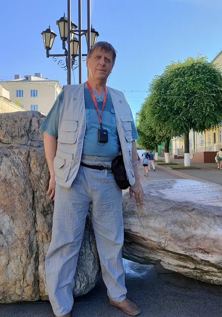 Василий из Казани, ищу на сайте знакомства без обязательств