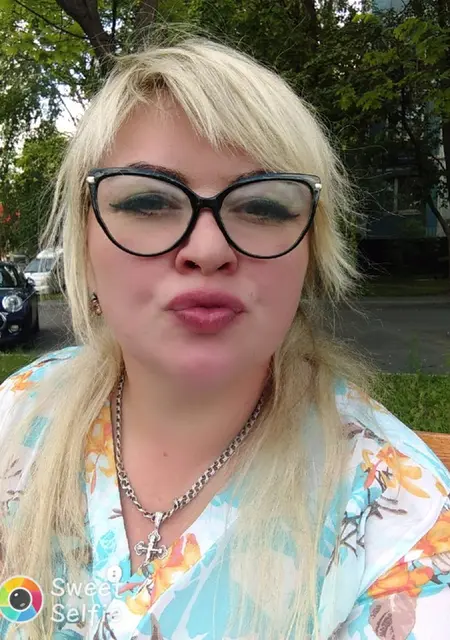 Иннушка из Москвы, ищу на сайте знакомства без обязательств