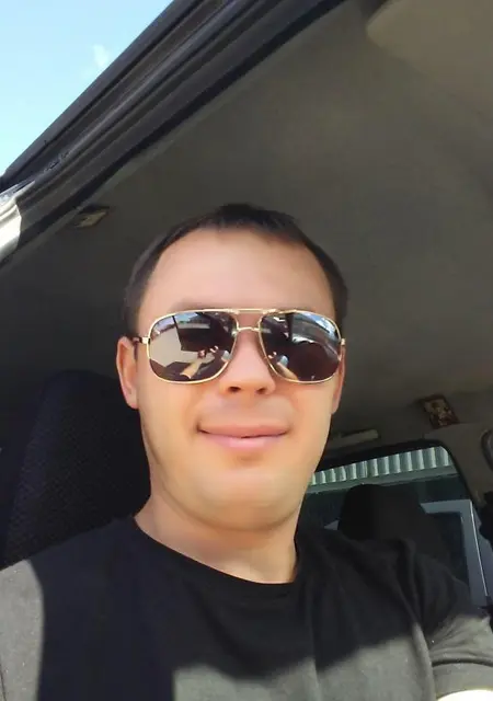 Юрик из Долгопрудного, ищу на сайте знакомства на одну ночь