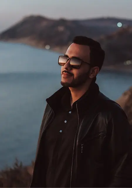 Я Аарон, 30, знакомлюсь на одну ночь в Анапе