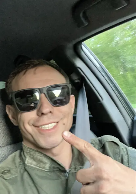 Я Владислав, 29, из Строителя, ищу знакомство для общения