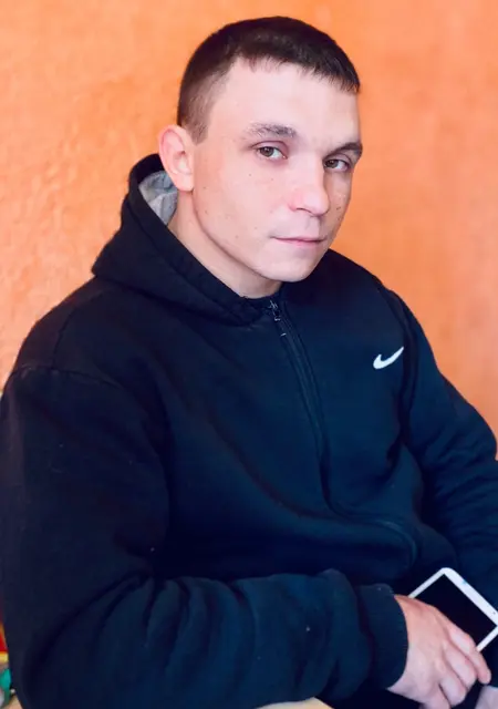 Я Иван, 36, из Серпухова, ищу знакомства на одну ночь