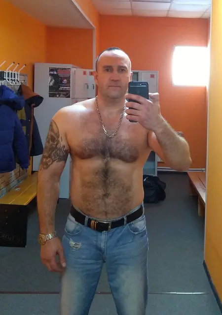 Геннадий из Анжеро-Судженска, ищу на сайте знакомства на одну ночь