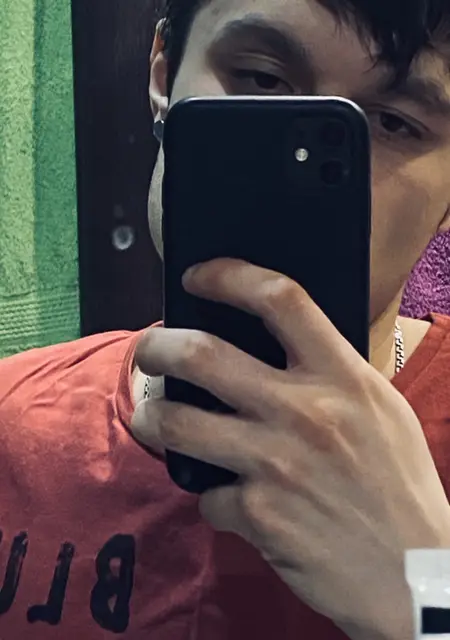 Я Кирилл, 26, знакомлюсь для приятного времяпровождения в Комсомольске-на-Амуре