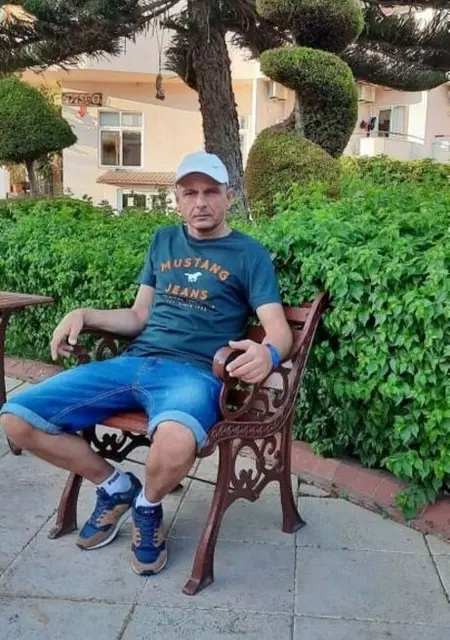 Coburg из Праги, мне 43, познакомлюсь