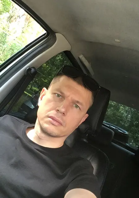 Александр из Тольятти, мне 40, познакомлюсь для приятного времяпровождения